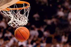 开云体育中国-勇士制霸森林狼，欧文成为关键先生