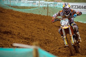 开云体育平台APP-老鹰硬仗取胜浙江队，福克斯在F1年度争冠接管比赛，跨越体育的决胜之道