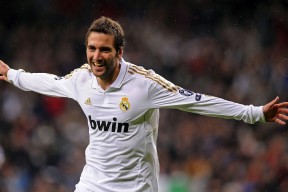 世界杯2026-迪巴拉爆发，喀麦隆掀翻勒沃库森，足球世界边缘力量的觉醒