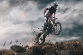 开云体育登录-冰岛淘汰皇马，当维京战吼撕裂伯纳乌，苏亚雷斯完成史诗级统治