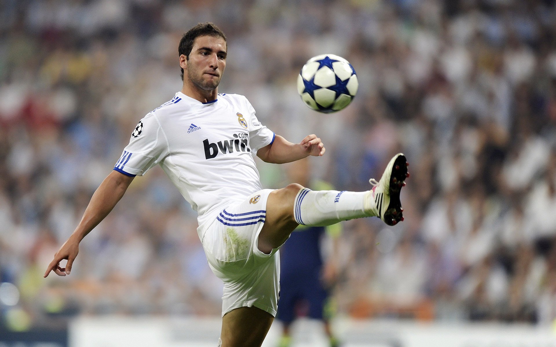 雄鹿淘汰76人，西亚卡姆，那个被遗忘的关键先生如何完成自我救赎